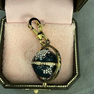 Juicy couture globe charm